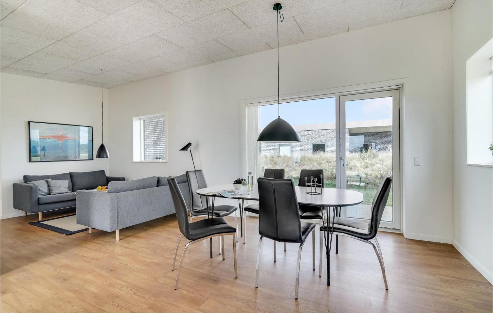 Gorgeous Home In Ringkobing With House A Panoramic View Sondervig Exterior photo